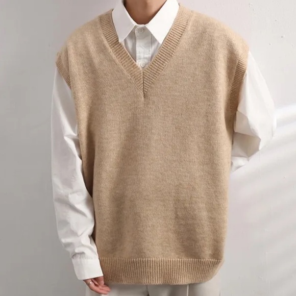 OAK FORT Vneck Boyfriend Oversized Sweater Sleeveless Cream